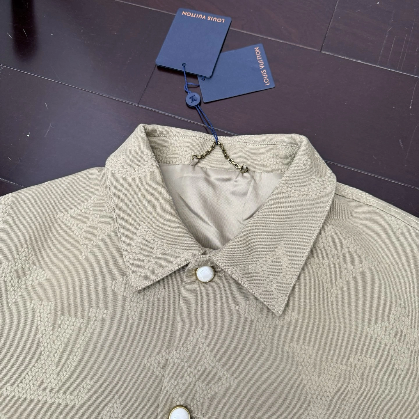 wg.luxury-- 8V Safari Monogram embroidery item: E-F431I2818